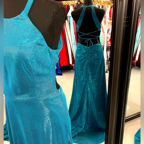 Long metallic dress - Picture 2 of 4